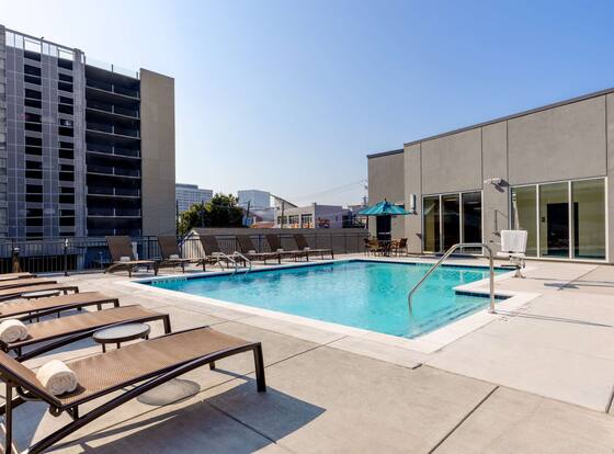 Hyatt Place Atlanta Centennial Park allows check-in for 18 year-old guests