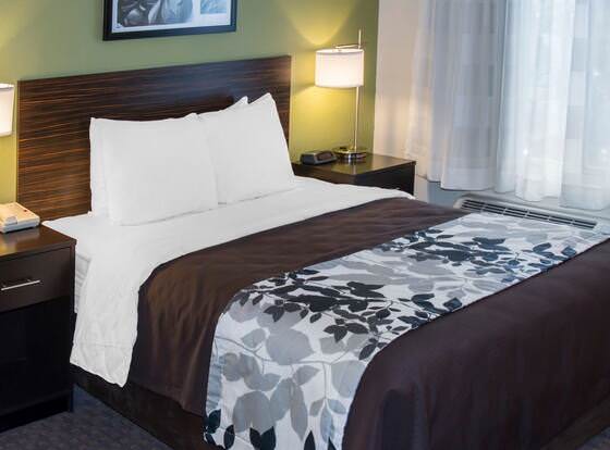 Sleep Inn Missoula allows check-in for 18 year-old guests