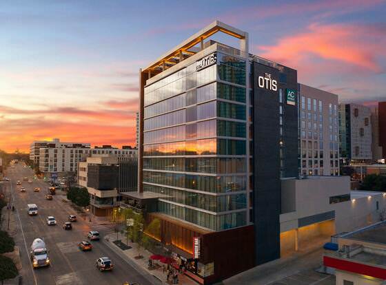 The Otis Hotel Austin, Autograph Collection allows check-in for 18 year-old guests