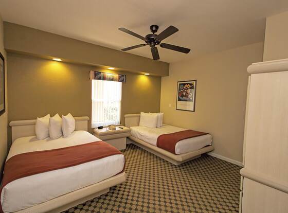 Westgate Lakes Resort and Spa allows check-in for 18 year-old guests