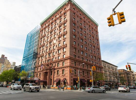 The Lucerne Hotel allows check-in for 18 year-old guests