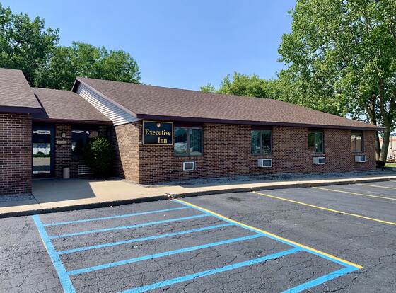 Executive Inn Cass City allows check-in for 18 year-old guests