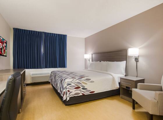 Red Roof Inn Lawrenceburg allows check-in for 18 year-old guests