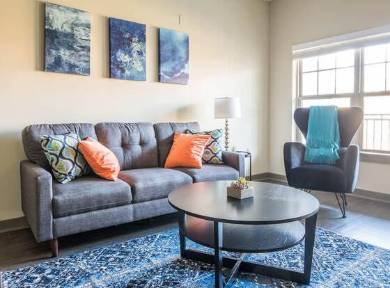 FRONTDESK Cedar Flats Apts Uptown Charlotte allows check-in for 18 year-old guests