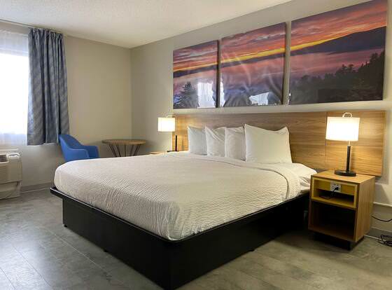 Days Inn by Wyndham Rawlins allows check-in for 18 year-old guests