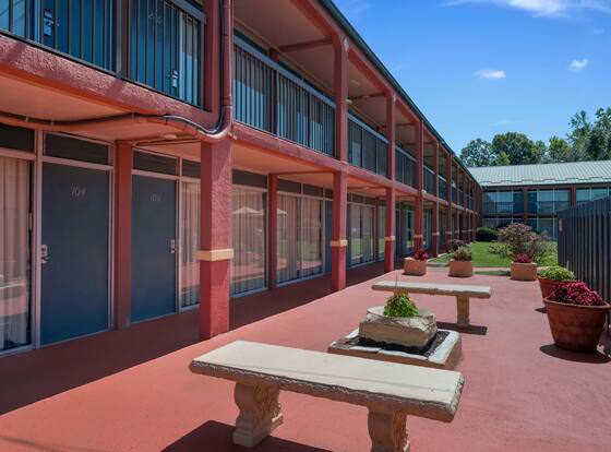 Americas Best Value Inn St. Joseph at I-29 allows check-in for 18 year-old guests