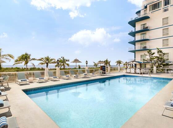 DoubleTree by Hilton Ocean City Oceanfront allows check-in for 18 year-old guests