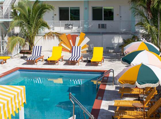 Selina Gold Dust allows check-in for 18 year-old guests