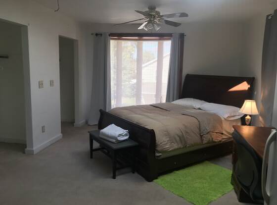 UDGuestHouse allows check-in for 18 year-old guests