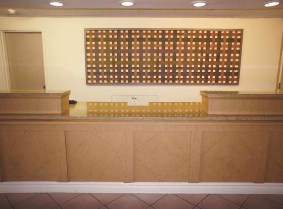 La Quinta Inn & Suites by Wyndham Round Rock North allows check-in for 18 year-old guests