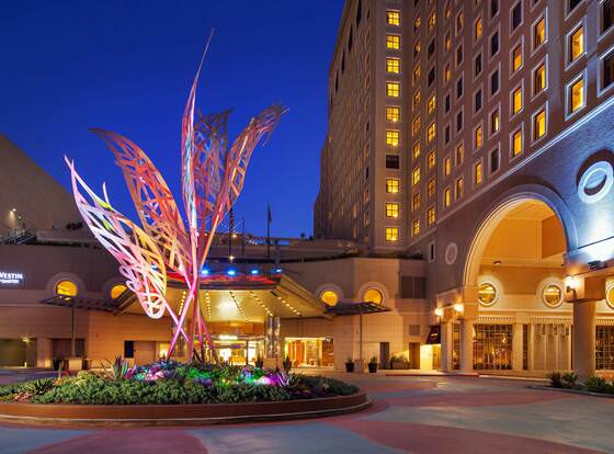 The Westin San Diego Gaslamp Quarter allows check-in for 18 year-old guests