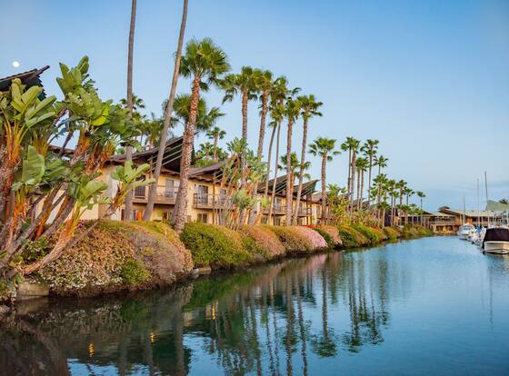 Humphreys Half Moon Inn allows check-in for 18 year-old guests