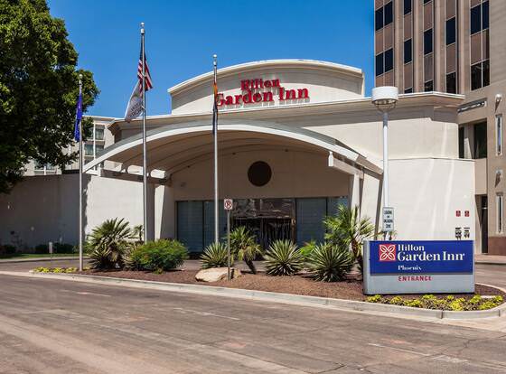 Hilton Garden Inn Phoenix Midtown allows check-in for 18 year-old guests