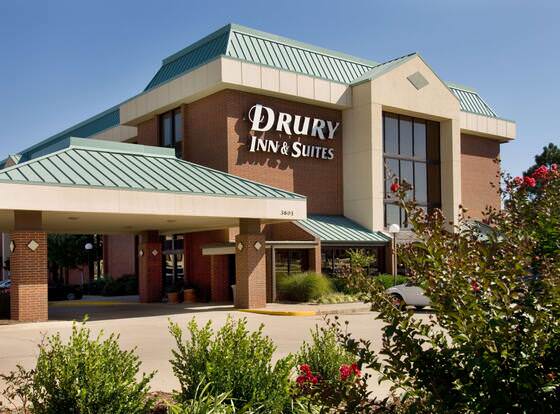 Drury Inn & Suites Joplin allows check-in for 18 year-old guests