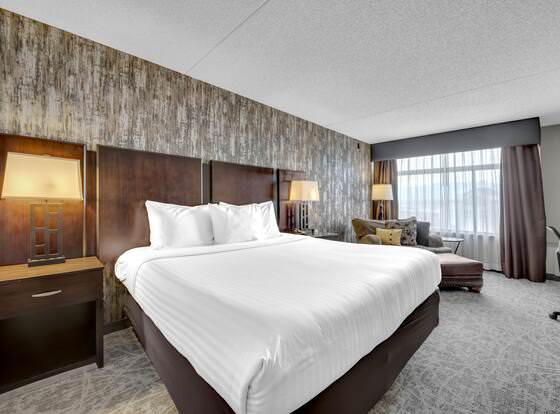 The Academy Hotel Colorado Springs allows check-in for 18 year-old guests