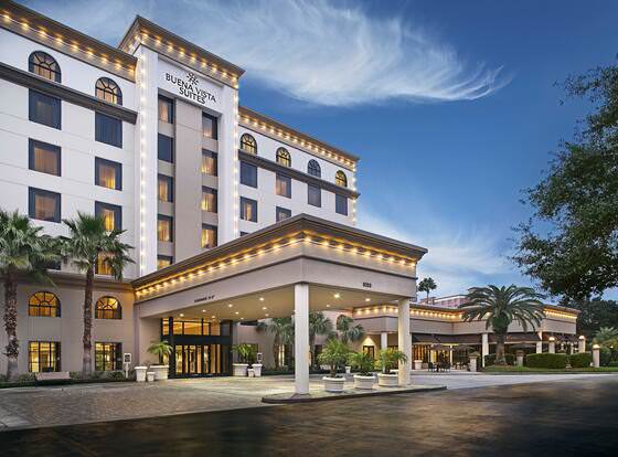 Buena Vista Suites Orlando allows check-in for 18 year-old guests
