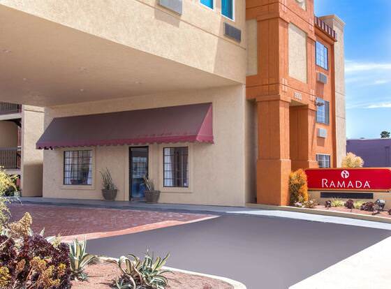 Ramada by Wyndham Culver City allows check-in for 18 year-old guests