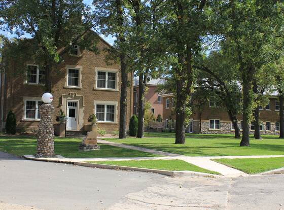 Buffalo Ridge Resort allows check-in for 18 year-old guests