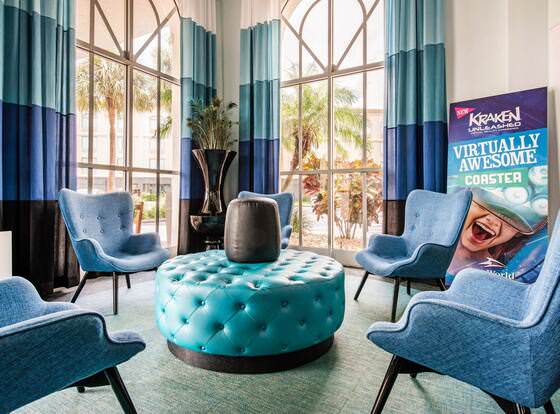 Quality Inn & Suites Near the Theme Parks allows check-in for 18 year-old guests