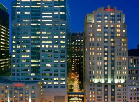 New York Marriott at the Brooklyn Bridge allows check-in for 18 year-old guests
