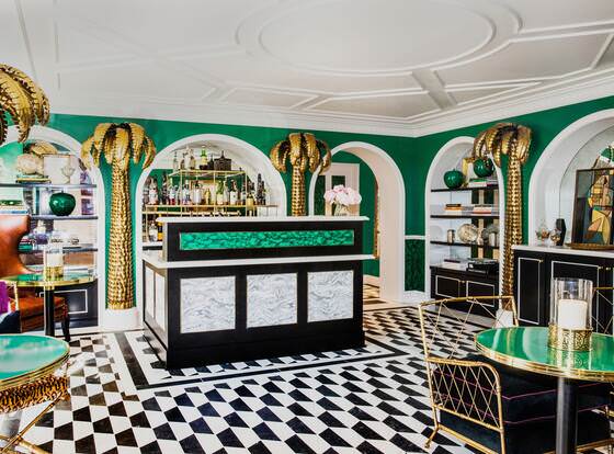 The Prospect Hollywood allows check-in for 18 year-old guests