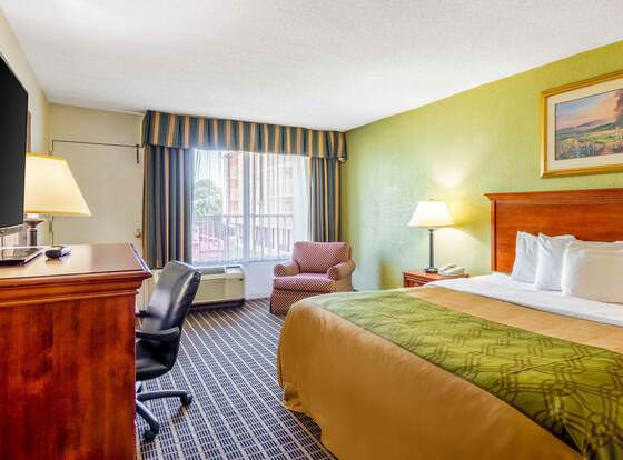 Rodeway Inn Central allows check-in for 18 year-old guests