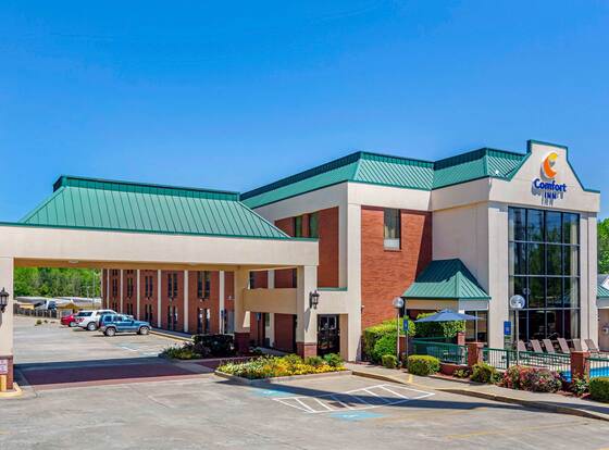 Comfort Inn Douglasville allows check-in for 18 year-old guests