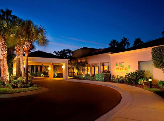 Courtyard Melbourne West allows check-in for 18 year-old guests