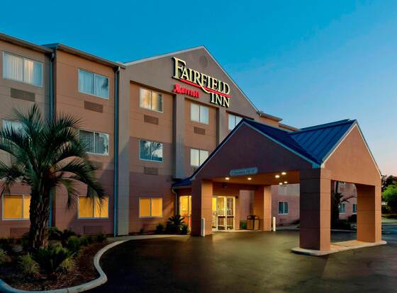 Fairfield Inn by Marriott Jacksonville Orange Park allows check-in for 18 year-old guests