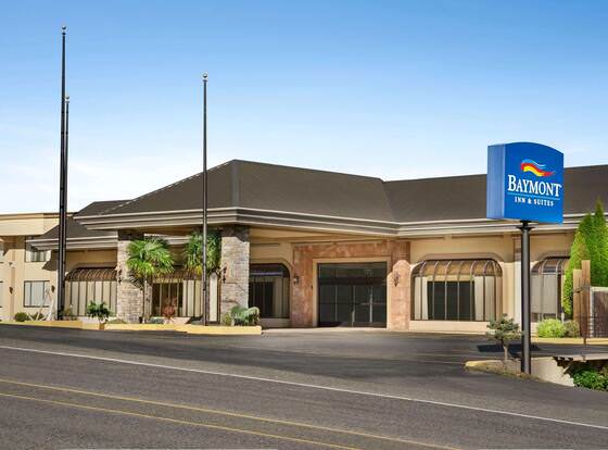 Baymont by Wyndham Bremerton WA allows check-in for 18 year-old guests