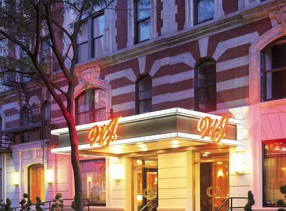 Washington Jefferson Hotel allows check-in for 18 year-old guests