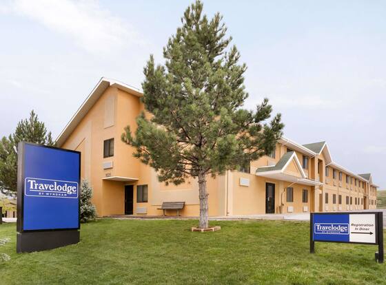 Travelodge by Wyndham Cheyenne allows check-in for 18 year-old guests