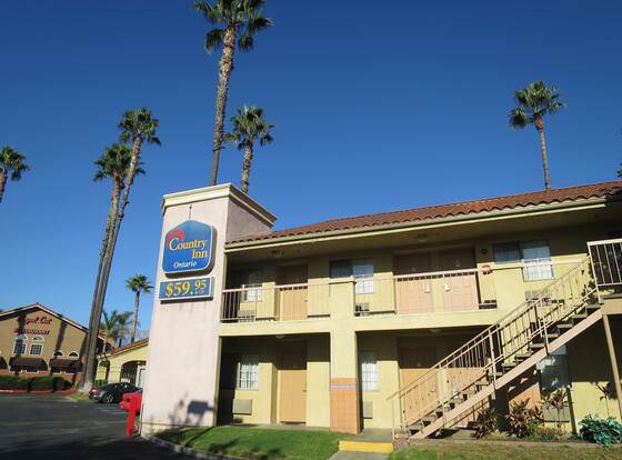 Country Inn allows check-in for 18 year-old guests