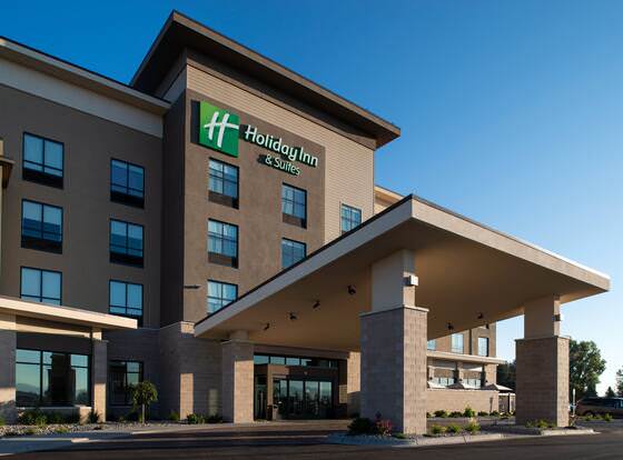Holiday Inn & Suites Idaho Falls, an IHG Hotel allows check-in for 18 year-old guests