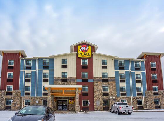 My Place Hotel - Shakopee MN allows check-in for 18 year-old guests