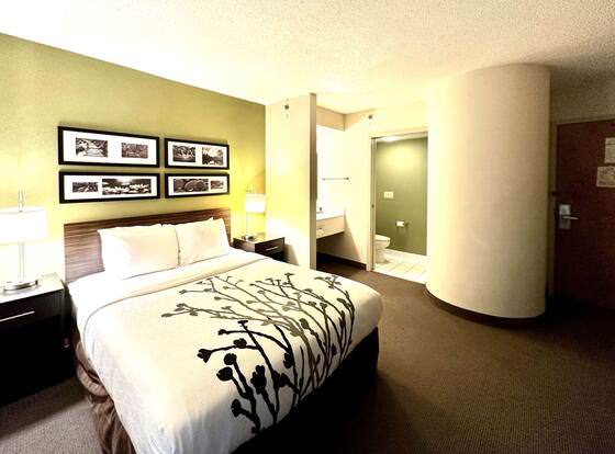 Sleep Inn Staunton allows check-in for 18 year-old guests