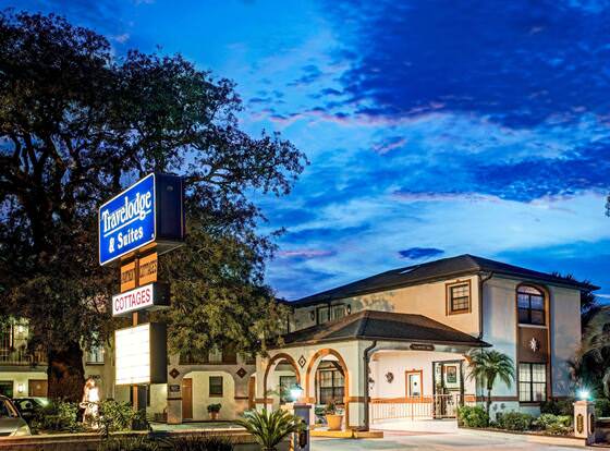 Travelodge by Wyndham Suites St Augustine allows check-in for 18 year-old guests