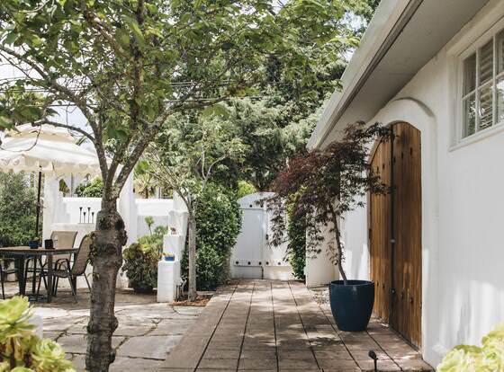 Cottage Inn & Spa allows check-in for 18 year-old guests