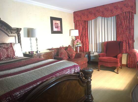 Acorn Motor Inn allows check-in for 18 year-old guests