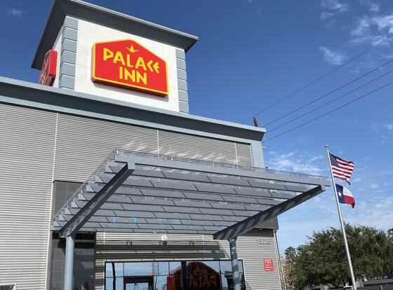 Palace Inn allows check-in for 18 year-old guests