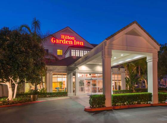 Hilton Garden Inn Arcadia/Pasadena Area allows check-in for 18 year-old guests
