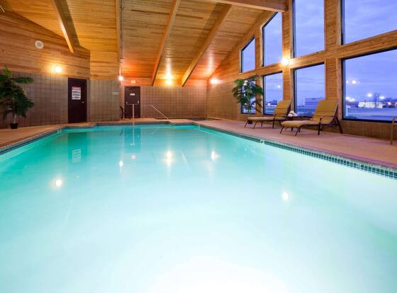 AmericInn by Wyndham Crookston U of M Crookston allows check-in for 18 year-old guests