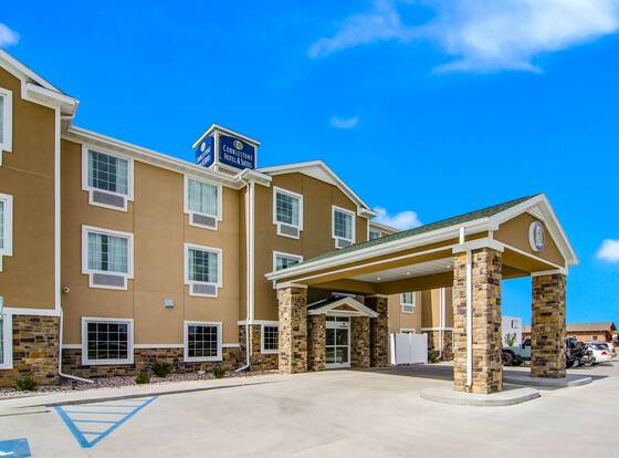 Cobblestone Hotel & Suites - Andrews allows check-in for 18 year-old guests