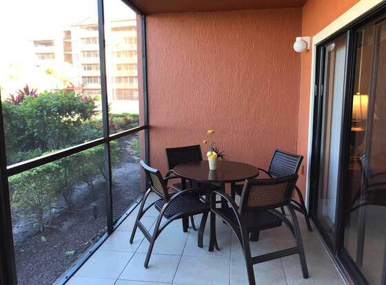 Apart-Hotel in Resort 5 Stars allows check-in for 18 year-old guests