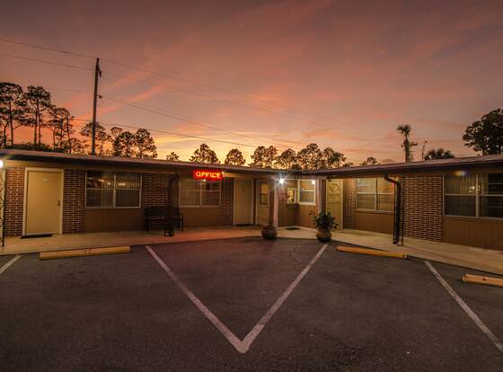 Deluxe Inn allows check-in for 18 year-old guests