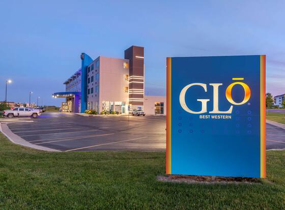 GLō Best Western Dawley Farms In Sioux Falls allows check-in for 18 year-old guests