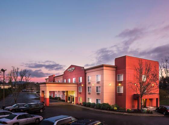 DoubleTree by Hilton Portland - Beaverton allows check-in for 18 year-old guests