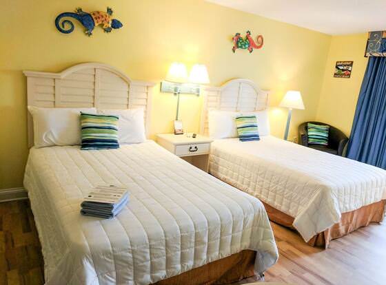 Sea Mist 51405 allows check-in for 18 year-old guests