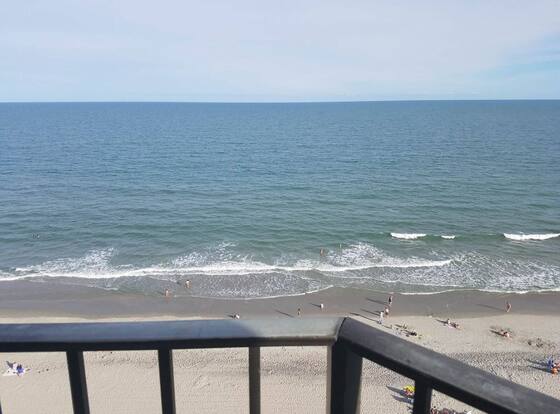 The Palace 903 allows check-in for 18 year-old guests