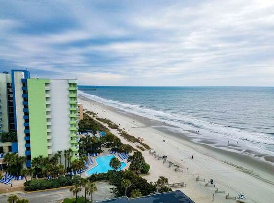 Sea Mist 51408 allows check-in for 18 year-old guests